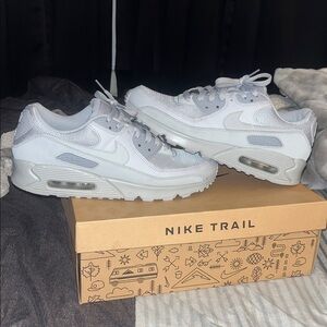 Nike Trail Air Max White Sneakers